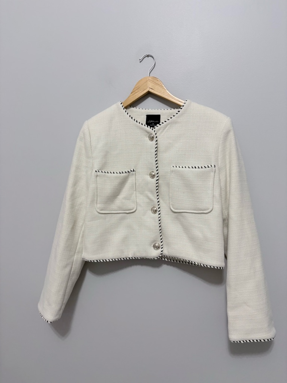 Blashe Chic Old Money Jackie O Off White Short Blazer